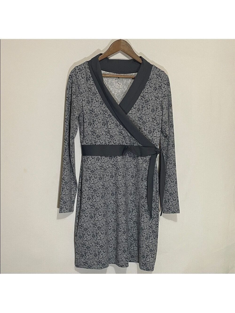 Athleta Gray Faux Wrap Long Sleeve Dress Sz Small - Picture 1 of 8